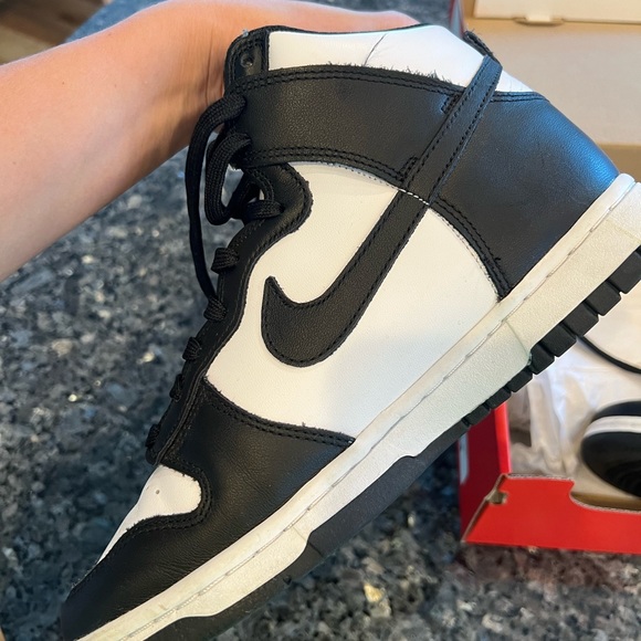 Nike Dunk High Panda Pandas - Picture 4 of 10